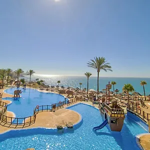 4* Szálloda World