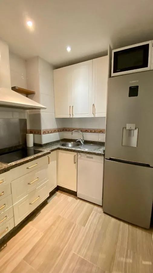 Capaldi Luxury Holiday Rentals Puerto Marina Benalmadena