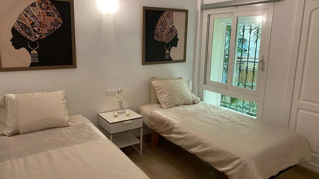 Capaldi Luxury Holiday Rentals Puerto Marina Benalmádena Daire