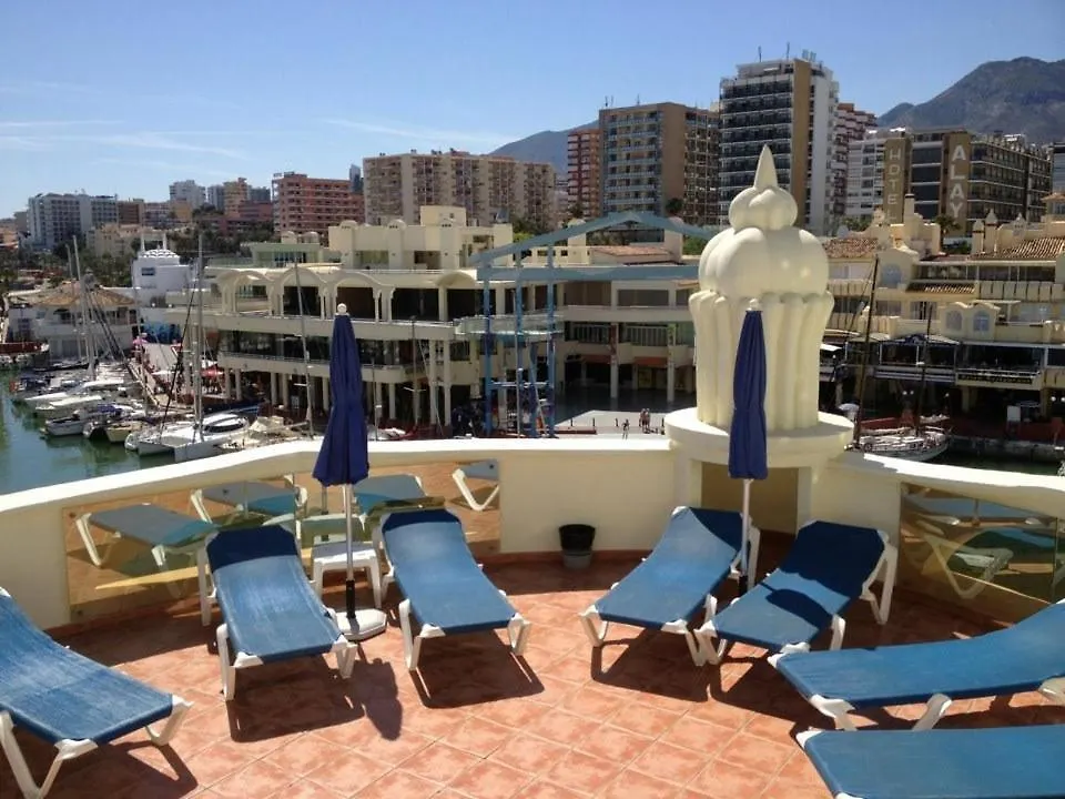 Capaldi Luxury Holiday Rentals Puerto Marina Benalmádena